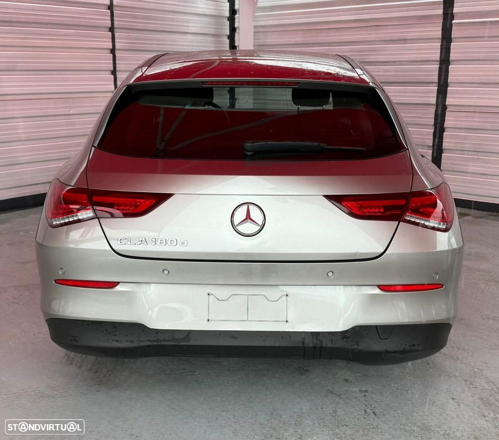 Mercedes-Benz A 180 - 6