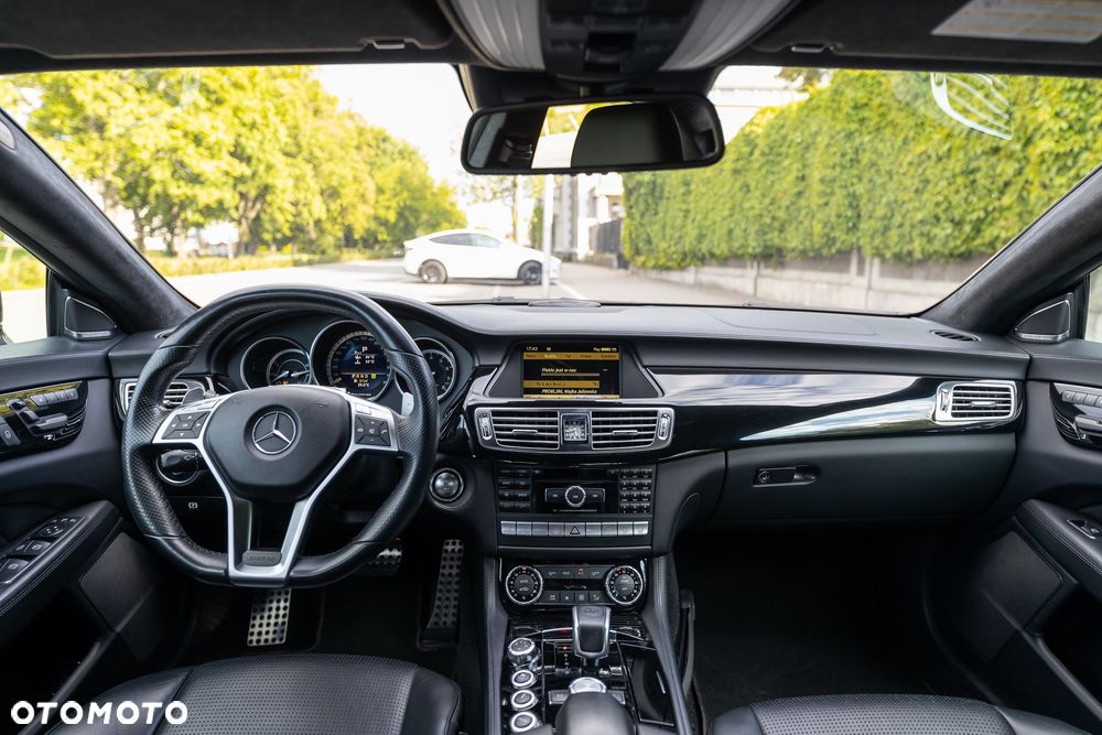 Mercedes-Benz CLS 63 AMG - 6
