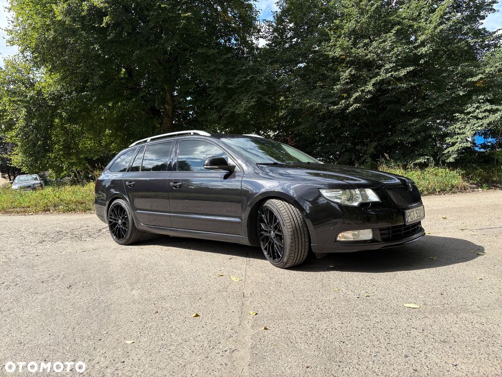 Skoda Superb 2.0 TDI Comfort DSG - 2