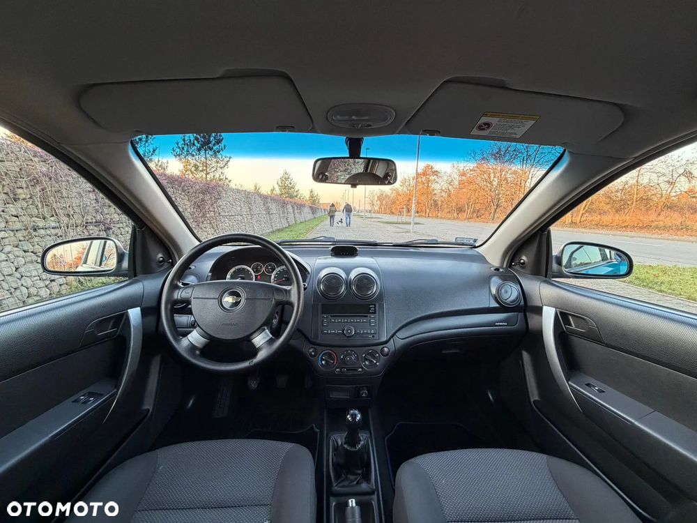 Chevrolet Aveo 1.2 16V Base - 3