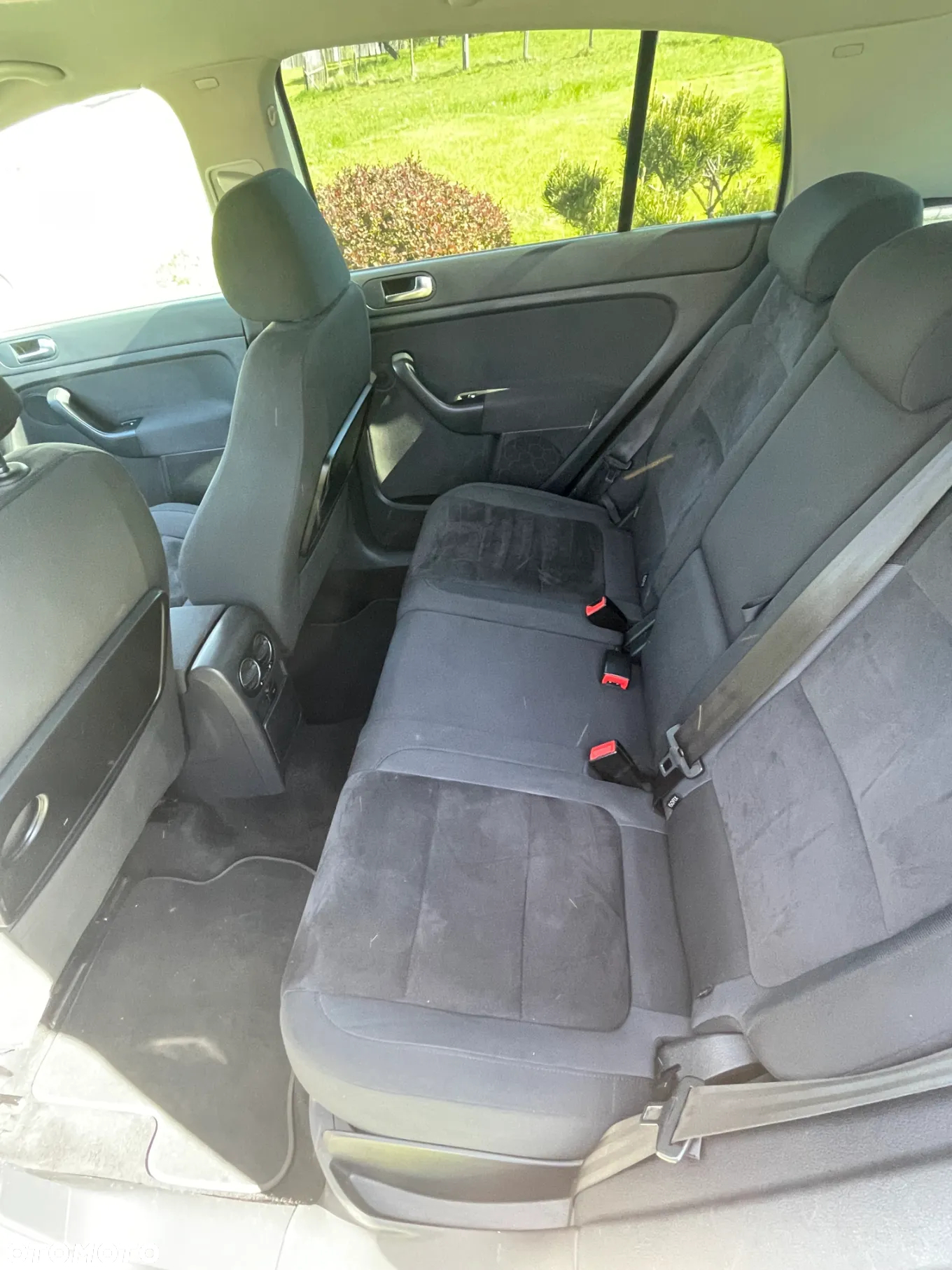 Volkswagen Golf Plus 1.6 TDI DPF Life - 7