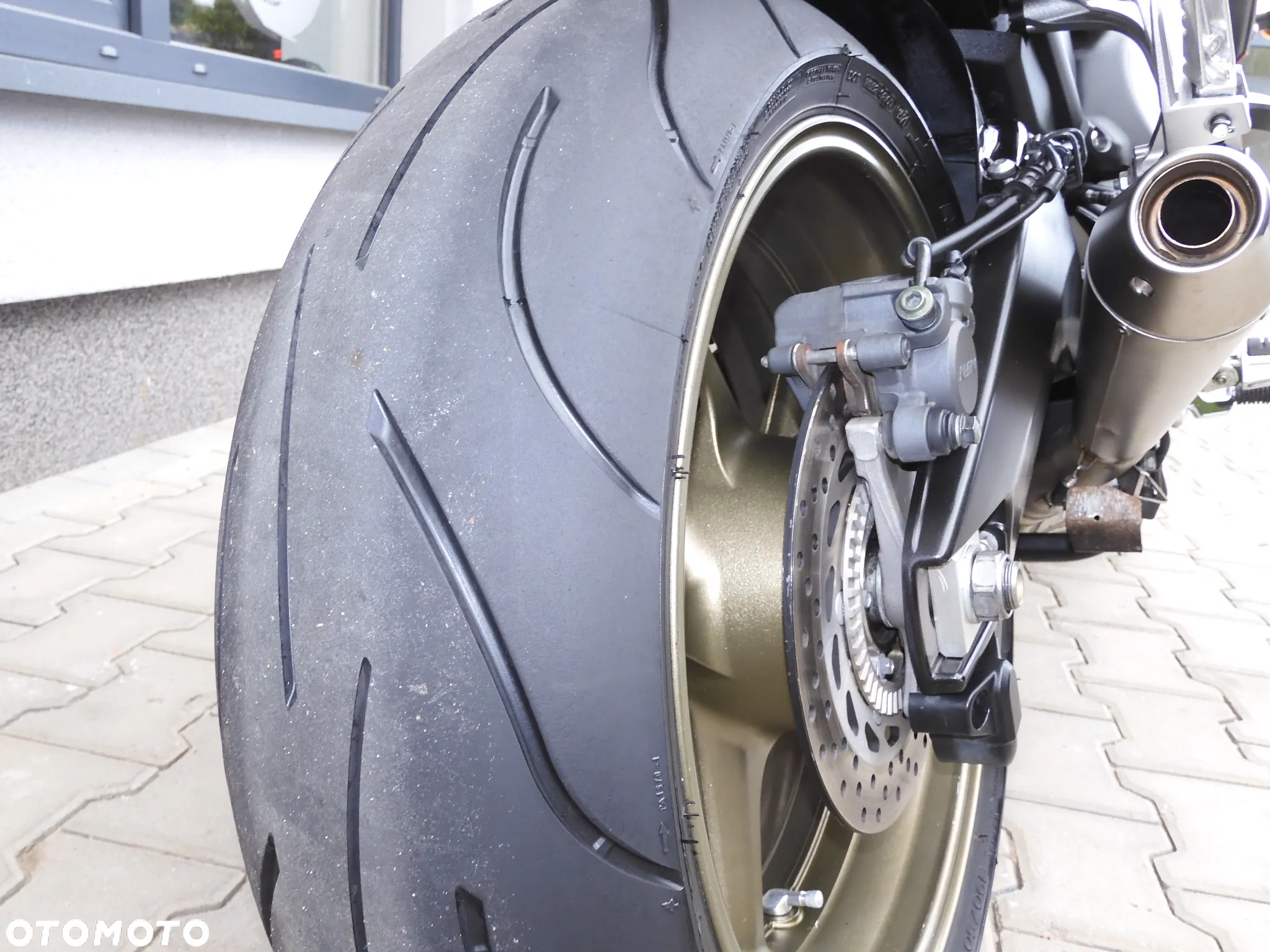 Yamaha FZ - 11