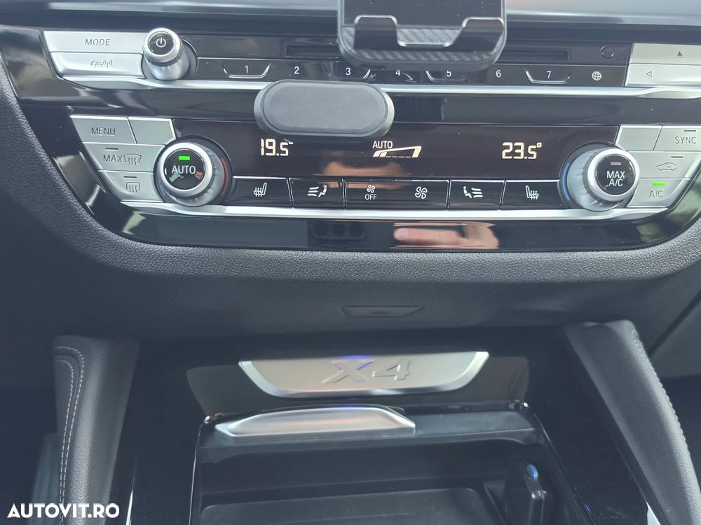 BMW X4 xDrive20i AT - 7