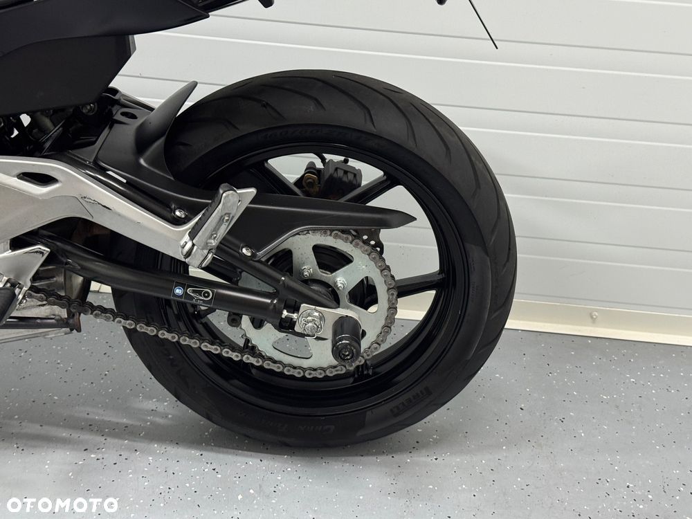 Kawasaki ER - 20