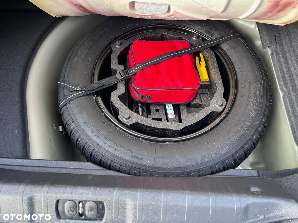 Peugeot 508 1.6 e-THP Active S&S - 20