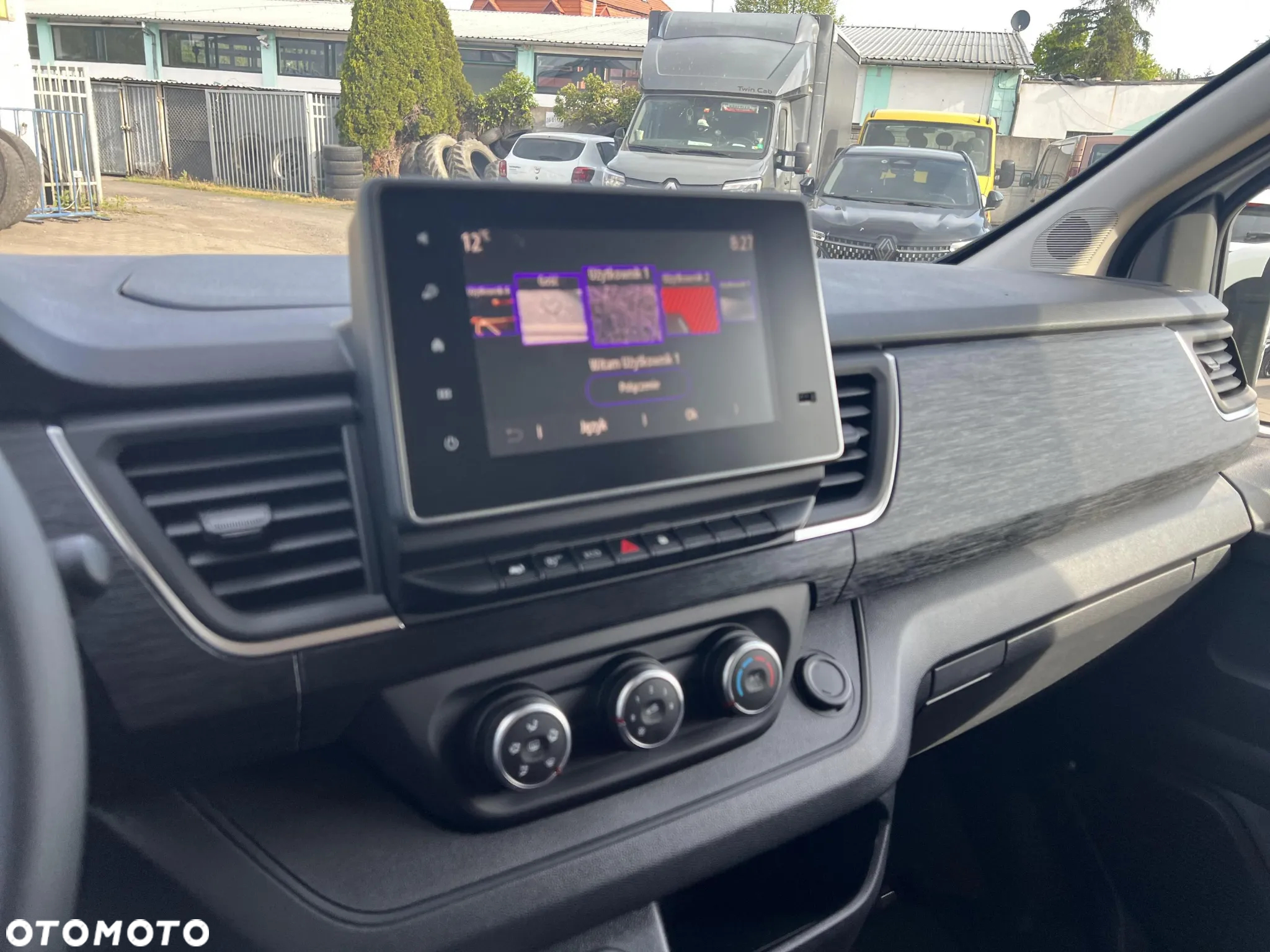 Renault Trafic - 19