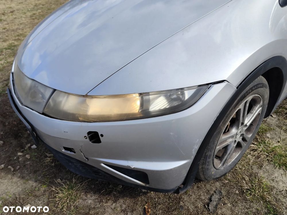 Honda Civic 1.8 Comfort - 19