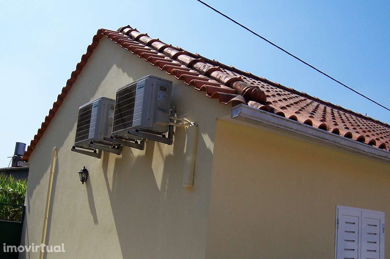 Moradia T2 Isolada com Terraço em Loureiro - Grande imagem: 3/12