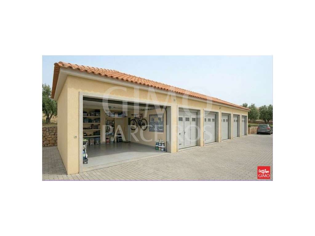 Garagem - Grande imagem: 3/5