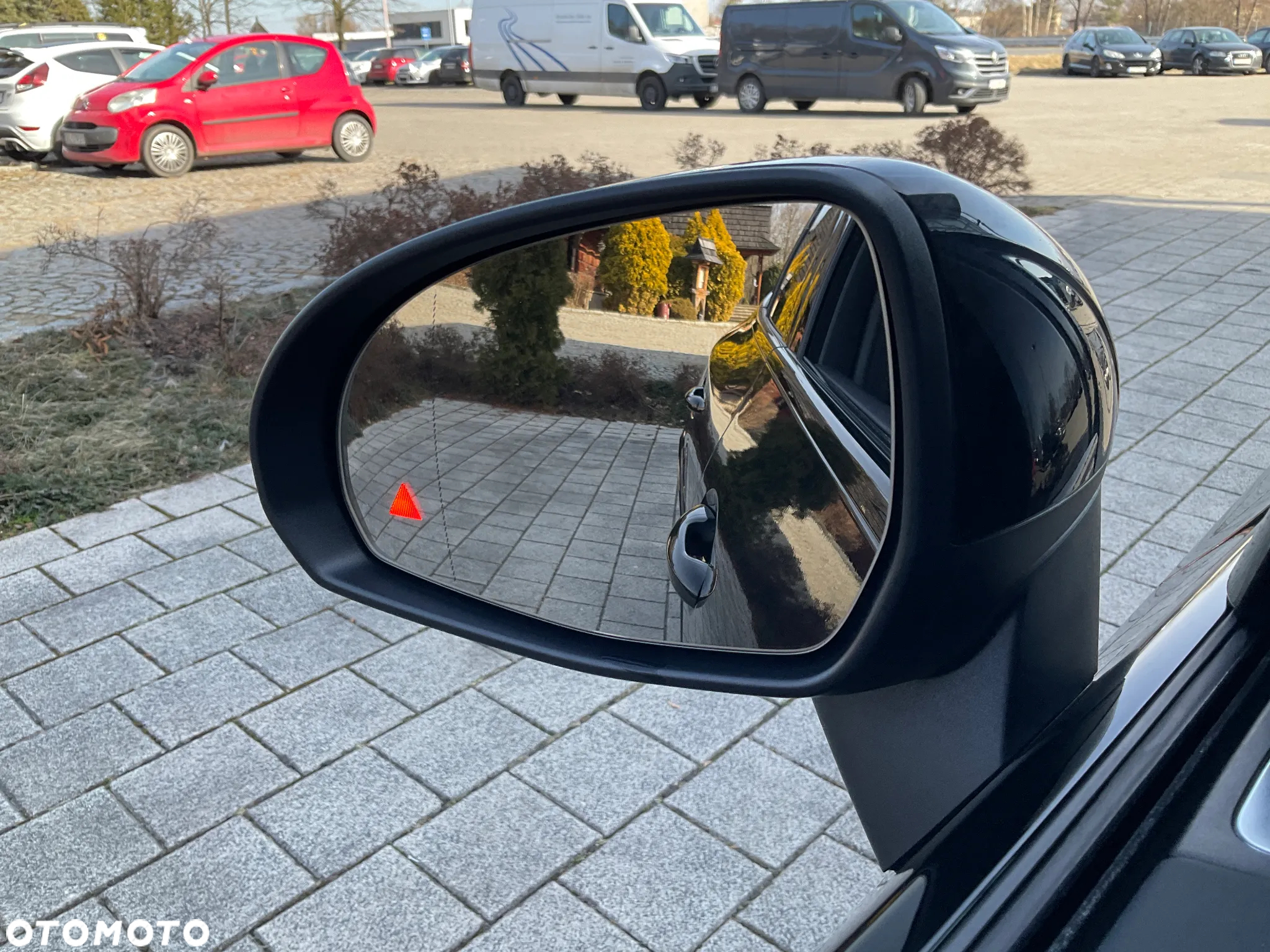 Mercedes-Benz GLC - 29