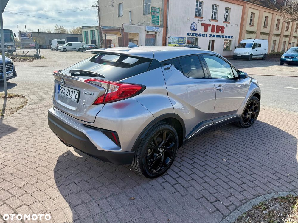 Toyota C-HR Business-Edition - 4