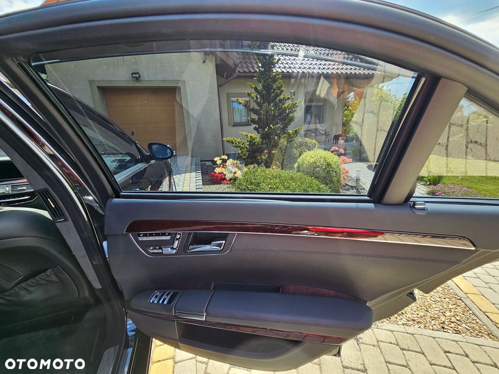 Mercedes-Benz Klasa S 600 L - 22