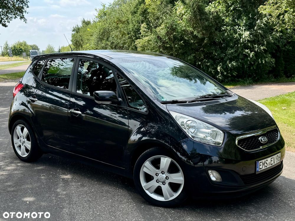 Kia Venga 1.6 CRDi 128 Fifa World Cup Edition - 1