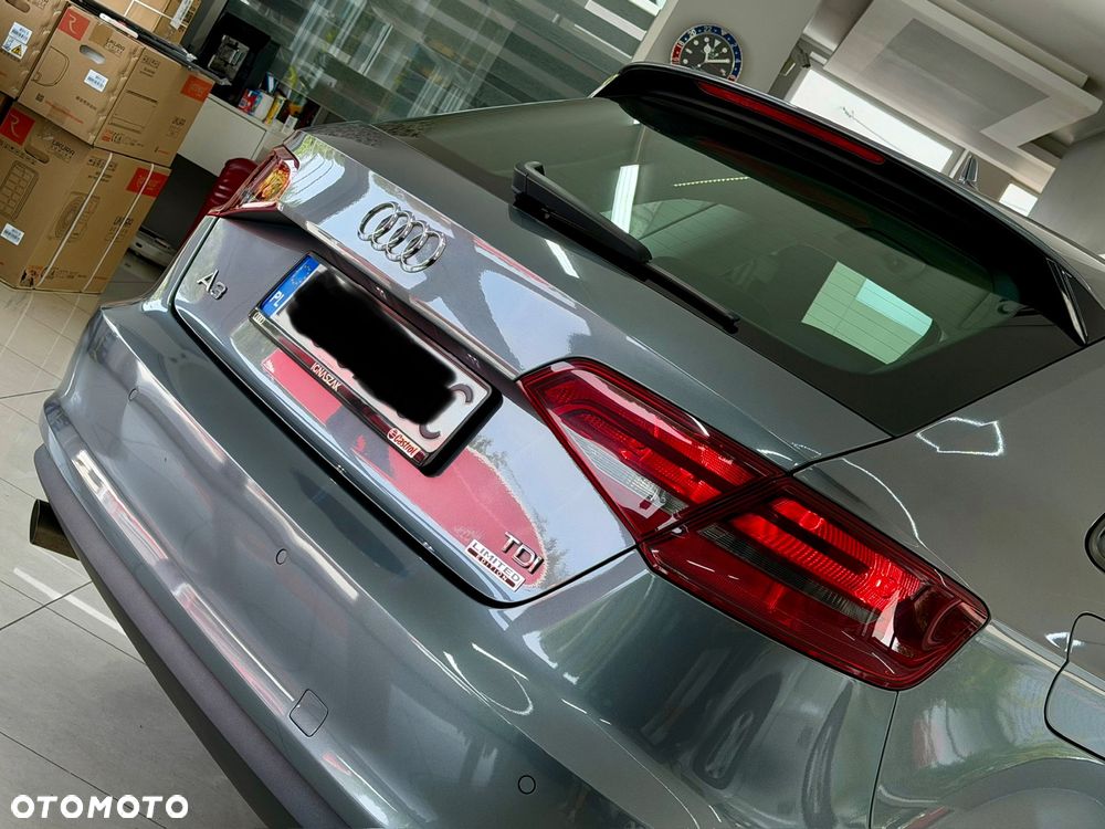 Audi A3 Sportback 1.6 TDI Ambition - 11