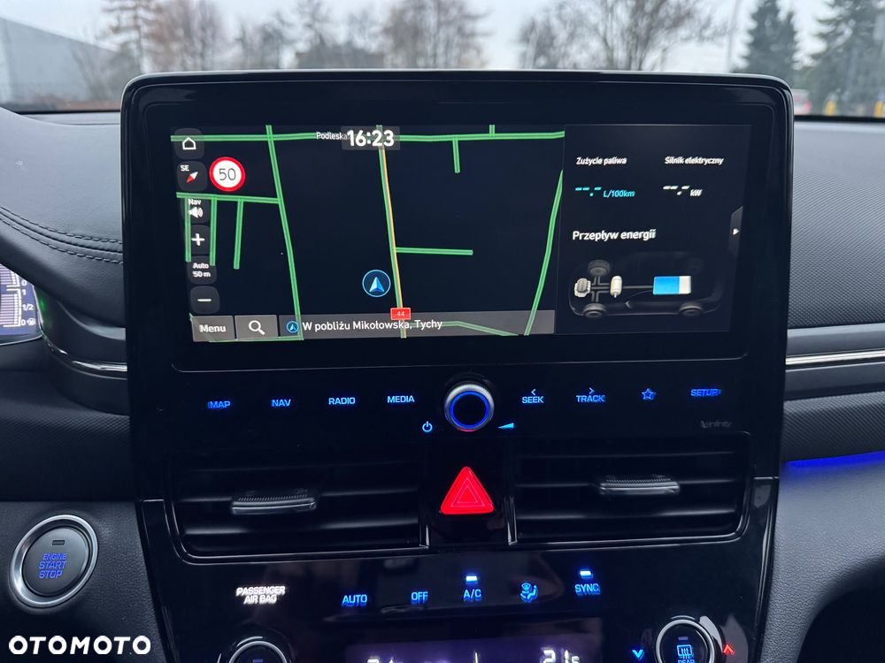 Hyundai IONIQ 1.6 GDI Premium - 30