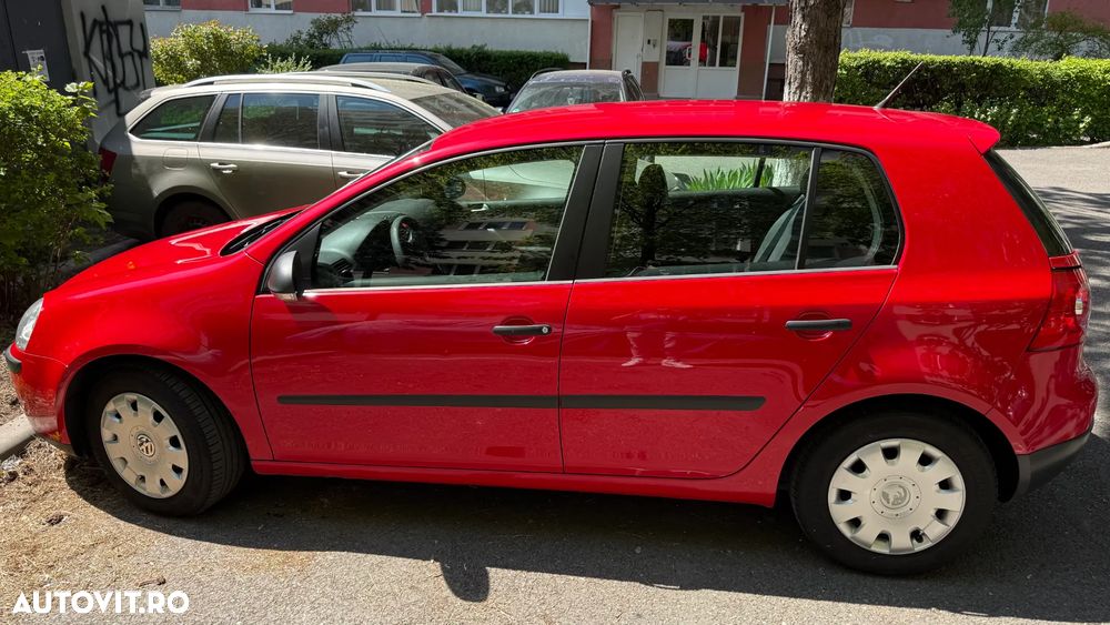 Volkswagen Golf 1.6 Comfortline - 4
