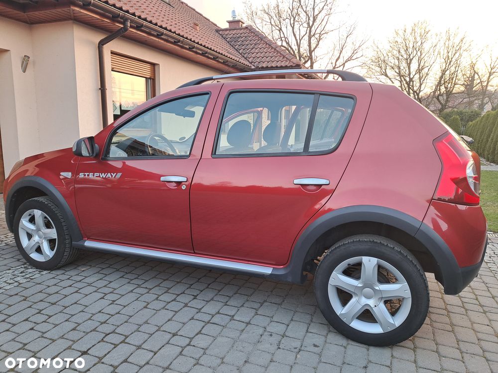 Dacia Sandero Stepway - 12