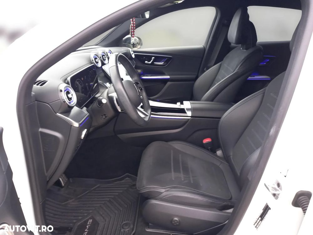 Mercedes-Benz GLC - 12