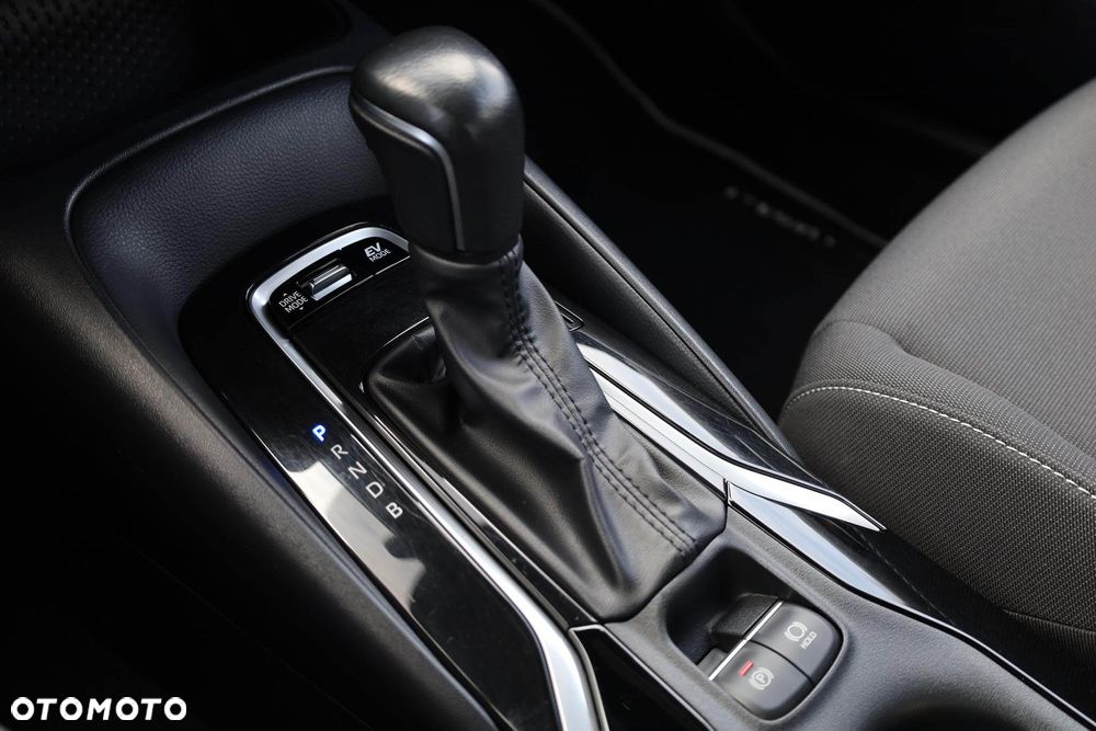 Toyota Corolla 1.8 Hybrid GPF Comfort - 24