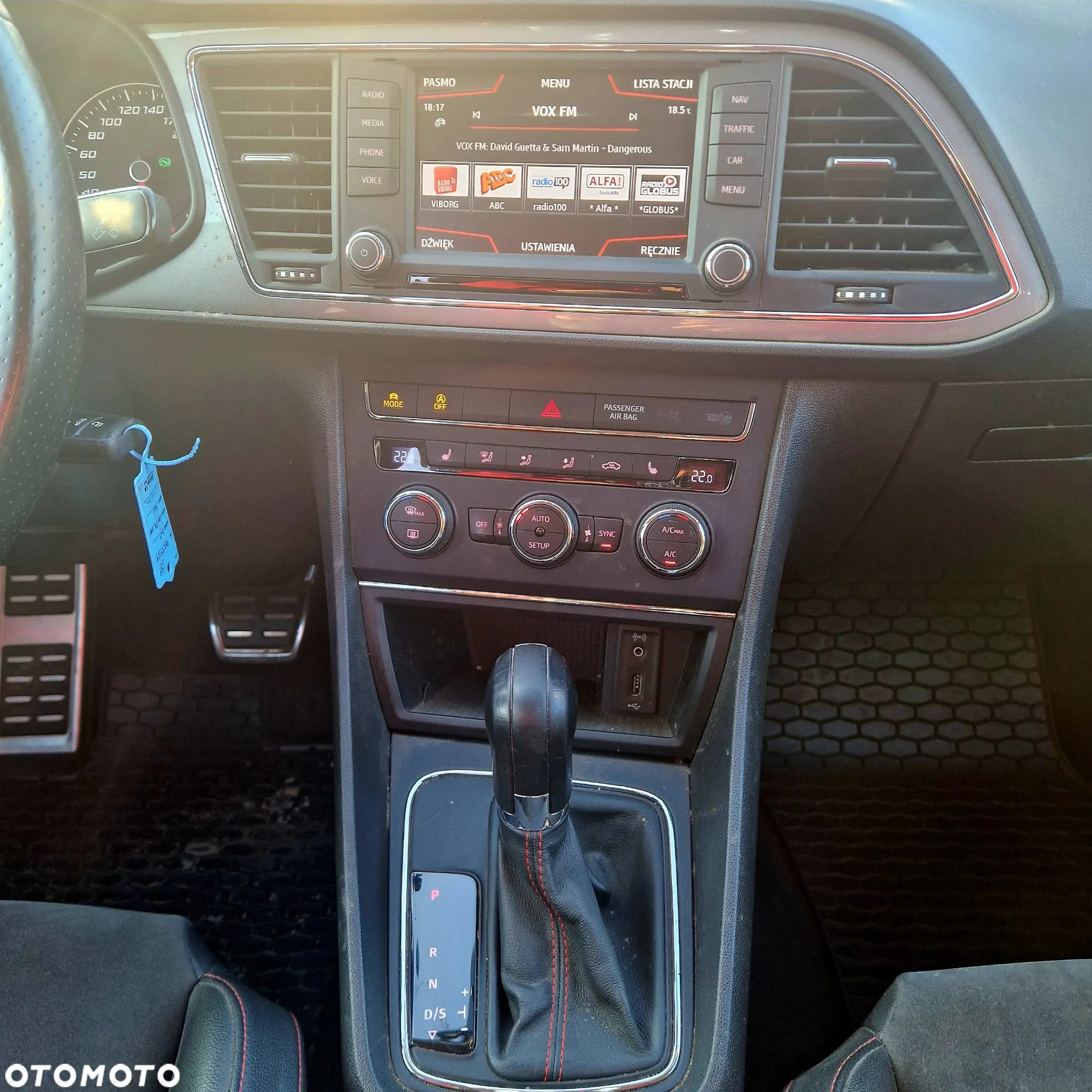 Seat Leon 2.0 TDI DPF Start&Stop DSG FR - 7