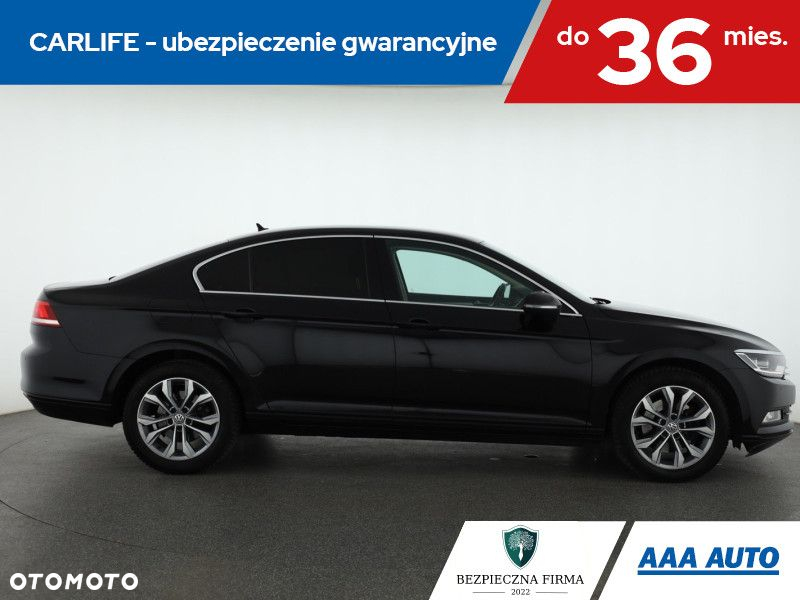 Volkswagen Passat - 7