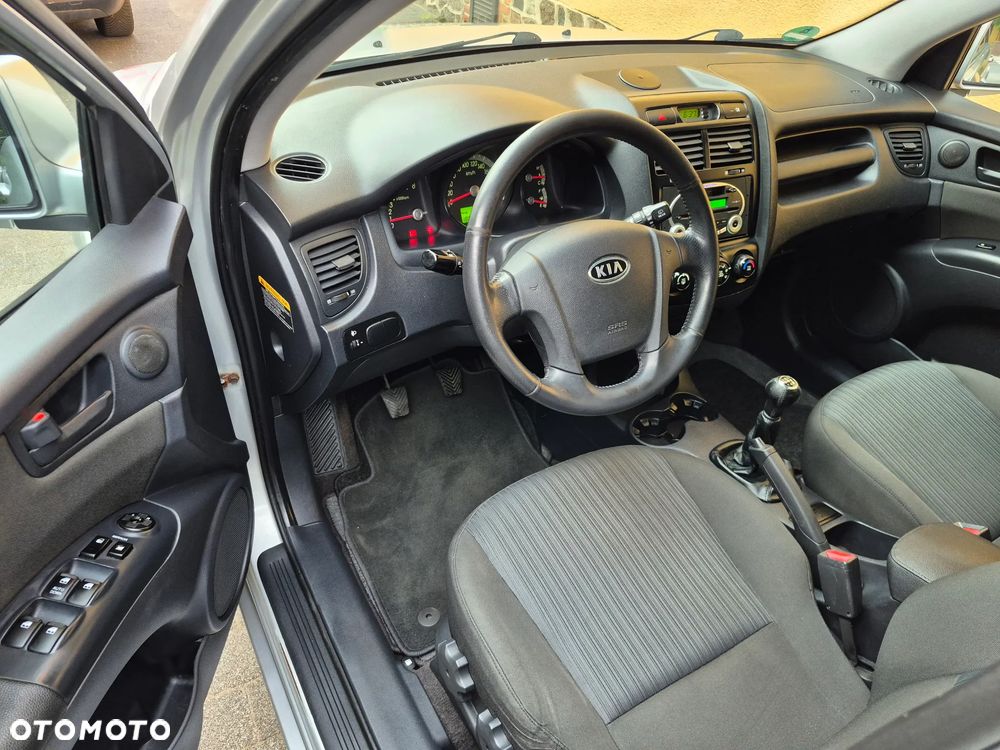 Kia Sportage 2.0 2WD LX - 6