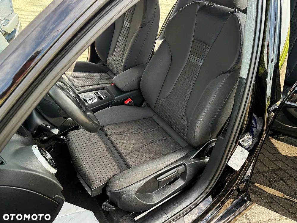 Audi A3 Sportback 30 TDI S tronic sport - 26
