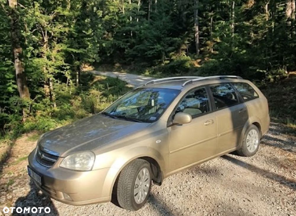 Chevrolet Lacetti 1.6 SE / Plus - 1