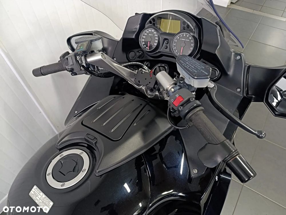 Kawasaki GTR - 20