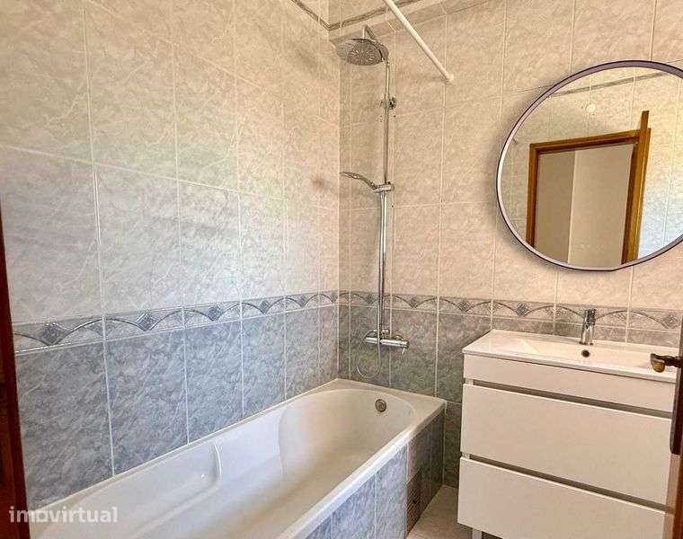 Arenda-se apartamento t2 no Pinhal Novo - Grande imagem: 5/11