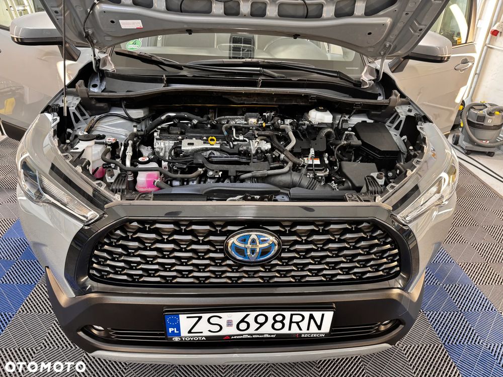 Toyota Corolla Cross - 2