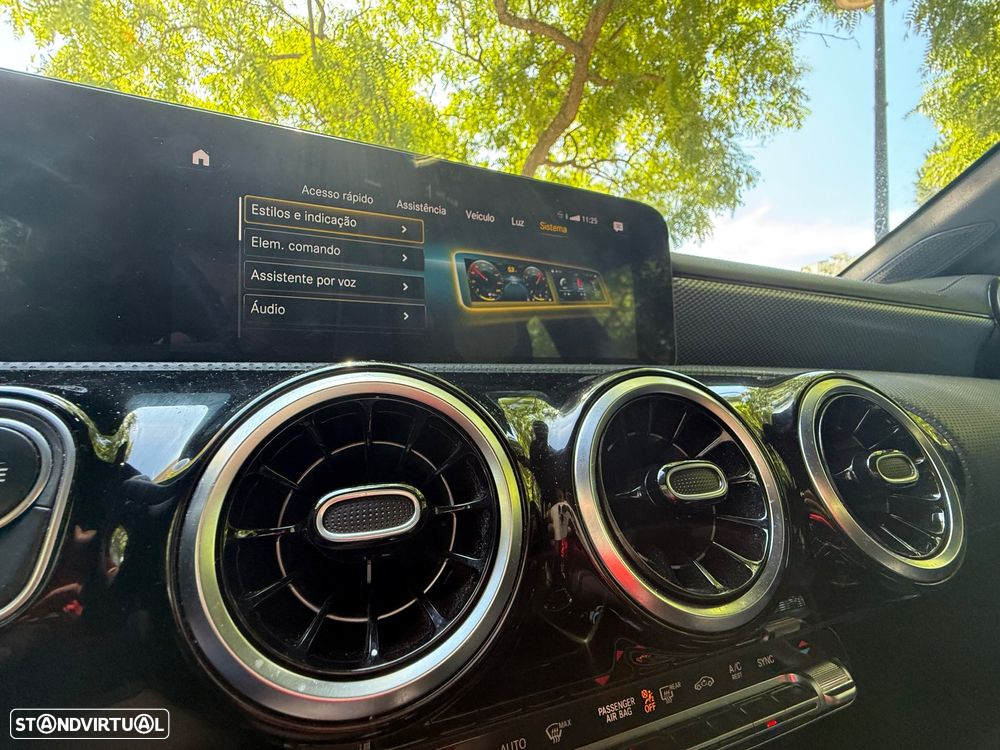 Mercedes-Benz CLA 180 d Shooting Brake 8G-DCT - 19