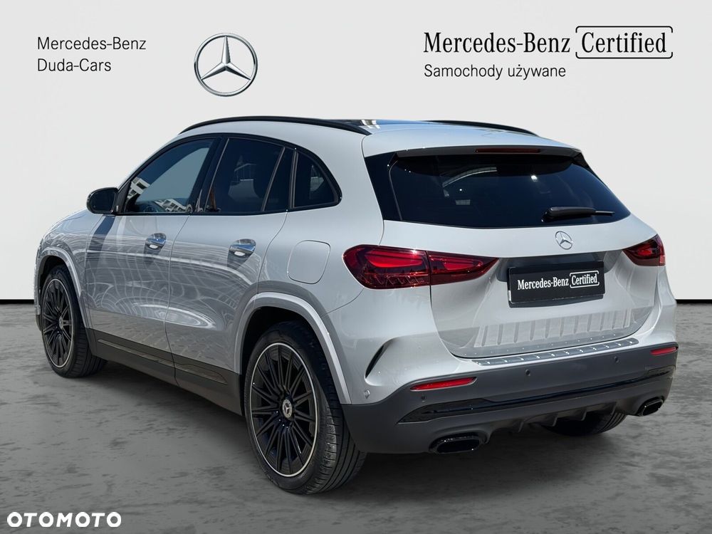 Mercedes-Benz GLA 200 AMG Line - 4