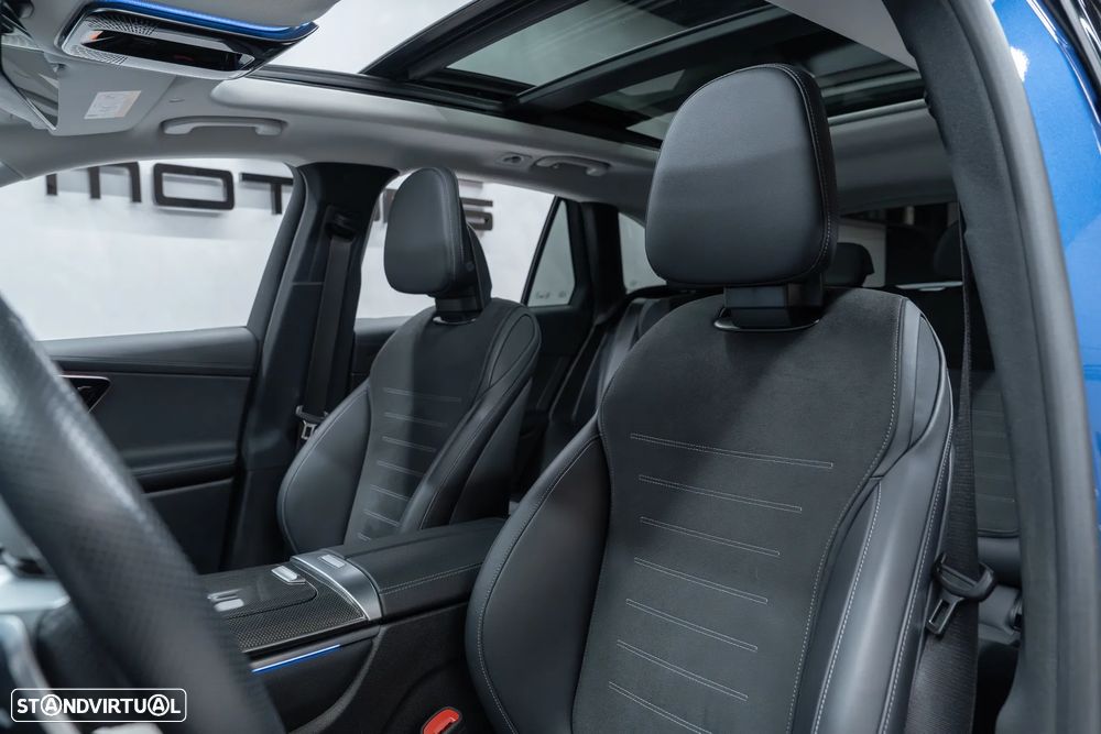 Mercedes-Benz GLC 300 e 4Matic 9G-TRONIC Edition AMG Line - 24