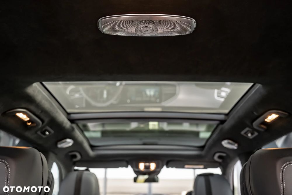 Mercedes-Benz GLS - 31