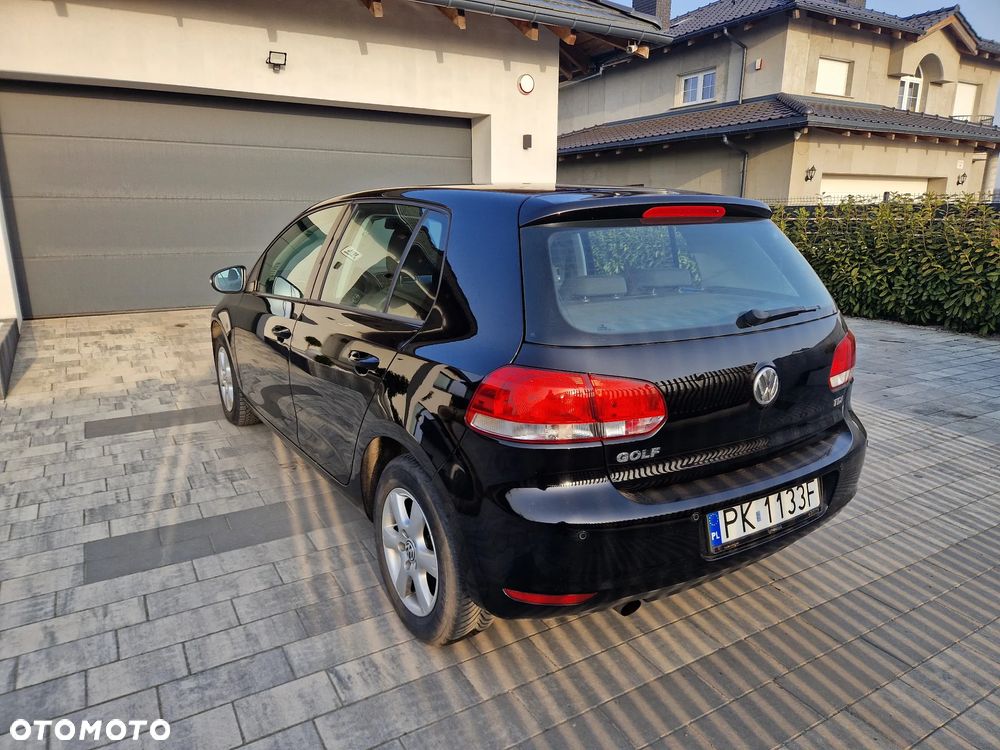 Volkswagen Golf 1.6 TDI DPF Comfortline - 3