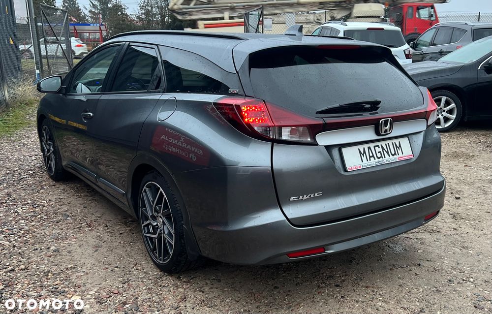 Honda Civic 1.8 i-VTEC Automatik Sport Black Edition - 34