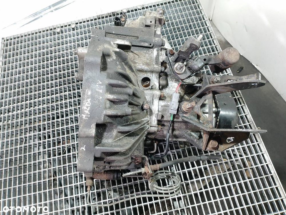SKRZYNIA BIEGÓW MANUALNA MAZDA 6 ( 02-08 ) 1.8 16V - 2