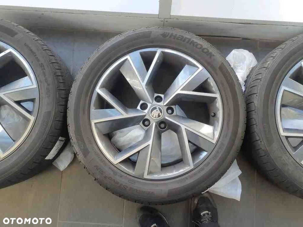 Skoda Kodiaq 2.0 TDI 4x4 Sportline DSG - 9