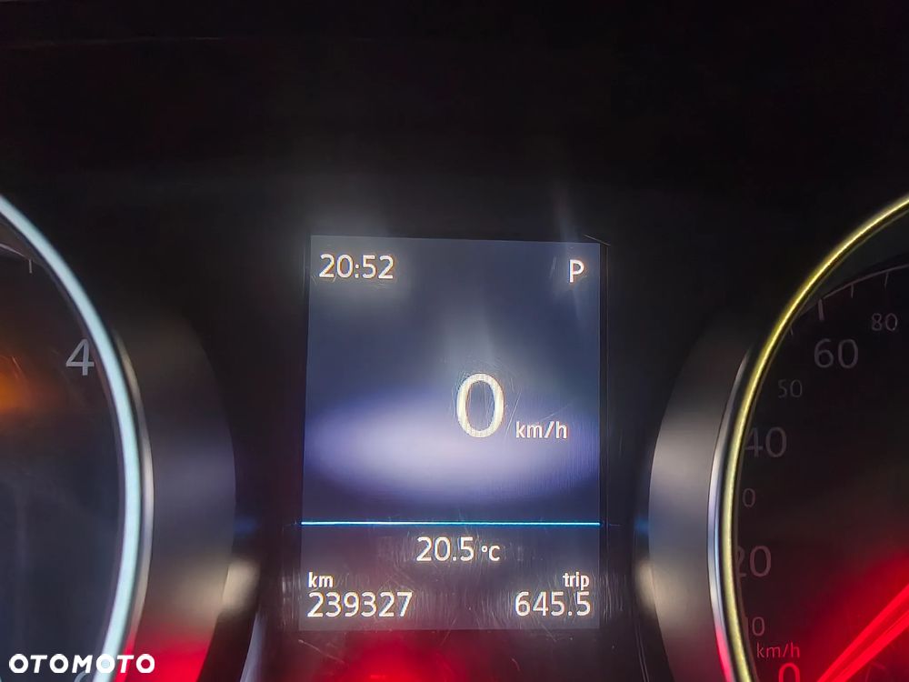 Volkswagen Golf - 9