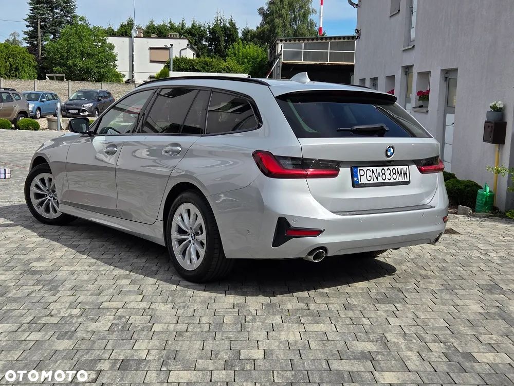 BMW Seria 3 318d MHEV Advantage - 5