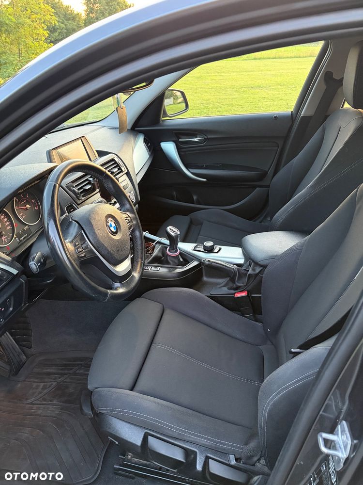 BMW Seria 1 116d Sport Line - 8