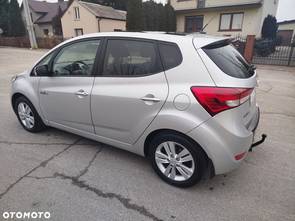 Hyundai ix20 1.4 blue YES Plus - 14