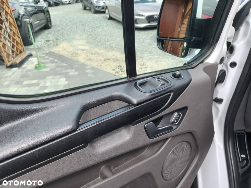 Ford Transit Custom - 15