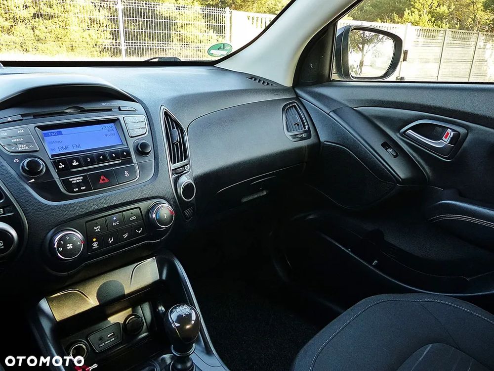 Hyundai ix35 1.7 CRDi 2WD blue Comfort - 34