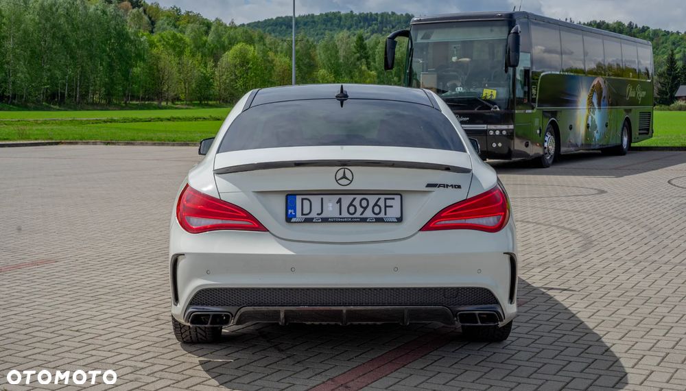 Mercedes-Benz CLA - 14