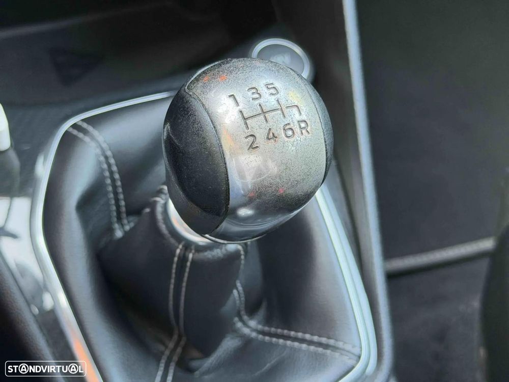 Ford Fiesta 1.0 EcoBoost ST-Line X - 50