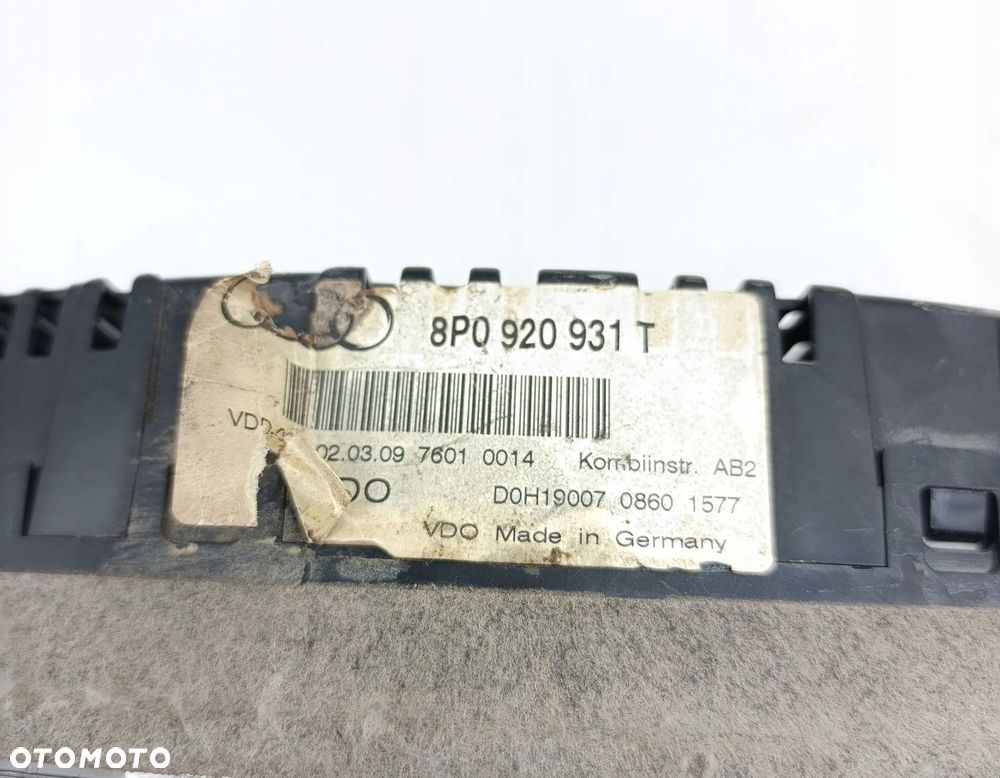 ZEGARY LICZNIK AUDI A3 8P 8P0920931T - 4