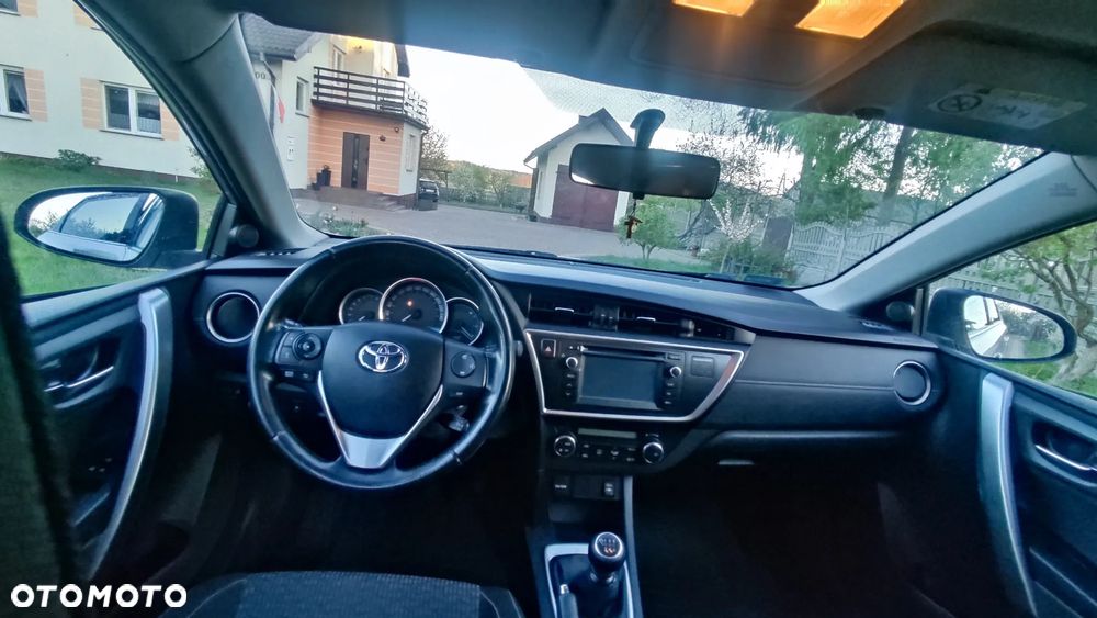 Toyota Auris 1.33 Dual-VVT-i Comfort - 11