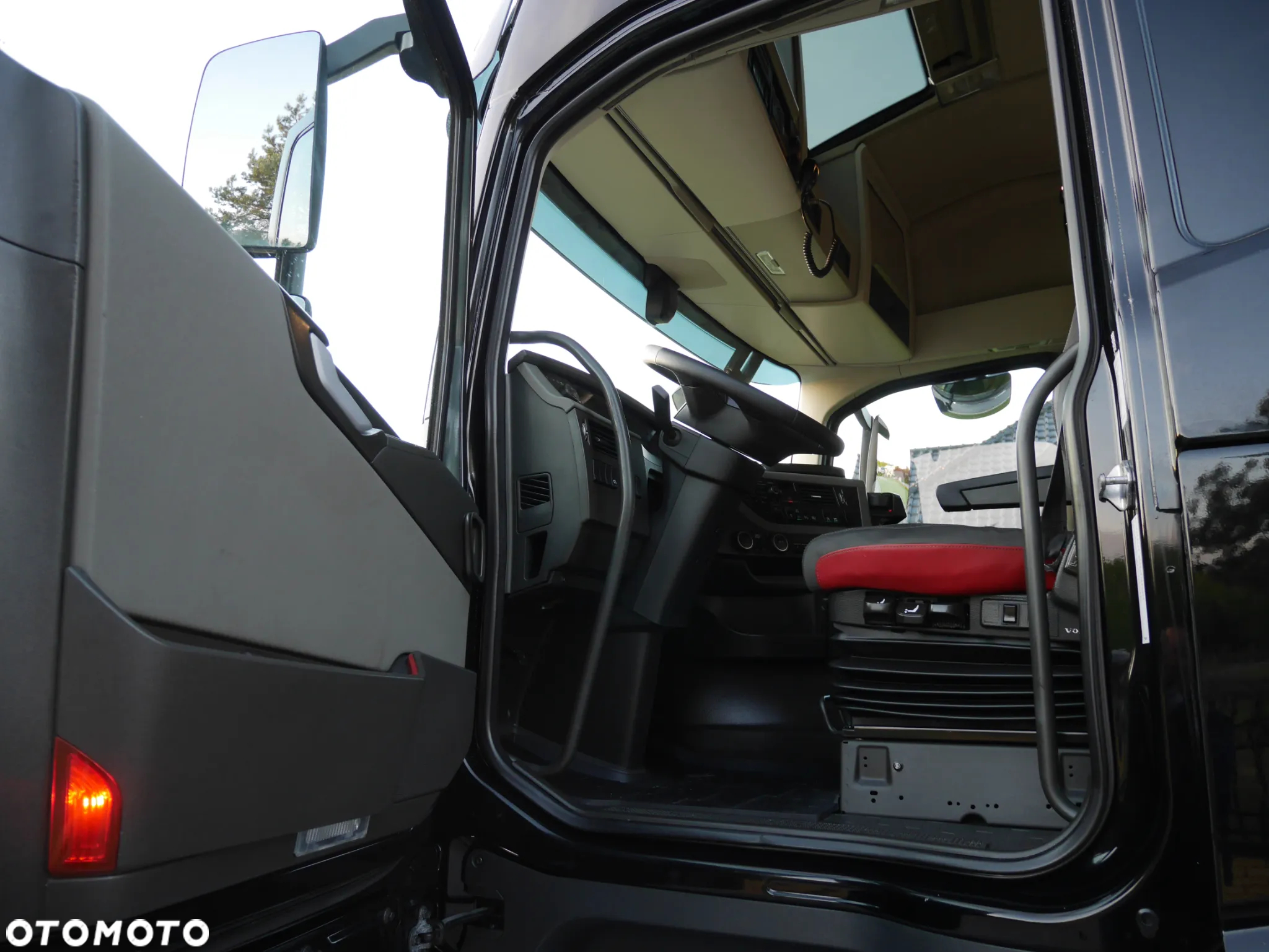 Volvo FH 4/ 500KM/ LOW-DECK/MEGA/ EURO-6/ KLIMA POSTOJOWA - 22